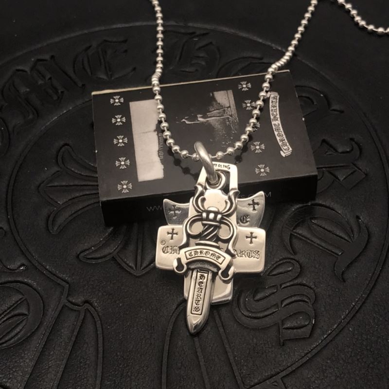 Ch**me He**ts necklaces